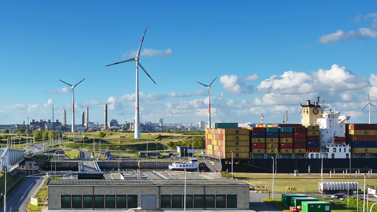 Building More Wind is Key to Deliver the EU Clean Industrial Deal  Wind Europe &copy;