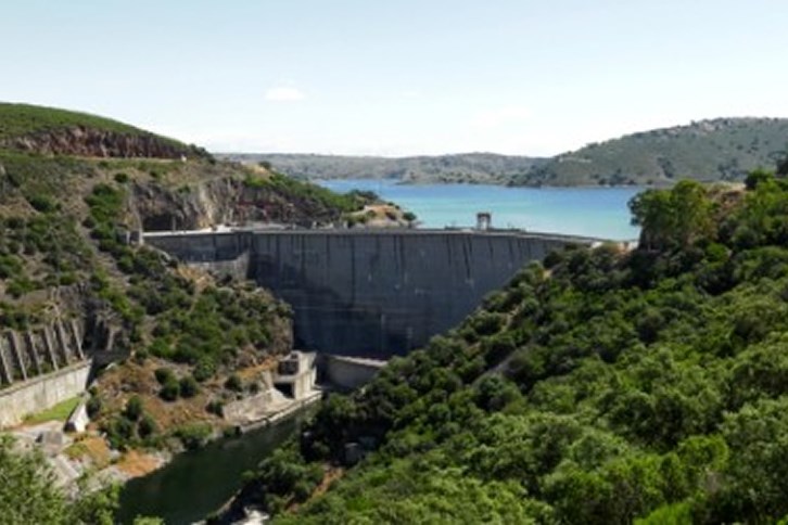 EIB and Iberdrola Sign Two Loans Totalling EUR 108M for Investments in Energy Storage Infrastructure in Extremadura  Iberdrola S.A &copy;