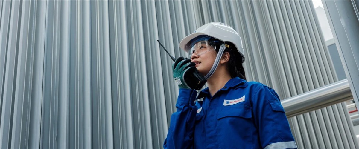 Air Liquide Signs a Long-Term Gas Supply Agreement with VSMC to Support Singapore's Semiconductor Industry  Air Liquide &copy;