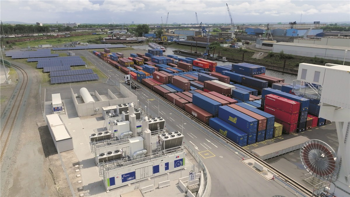 Rolls-Royce and Duisport Launch CO2-neutral, Self-sufficient Energy System for New Port Terminal  Rolls-Royce Energy &copy;
