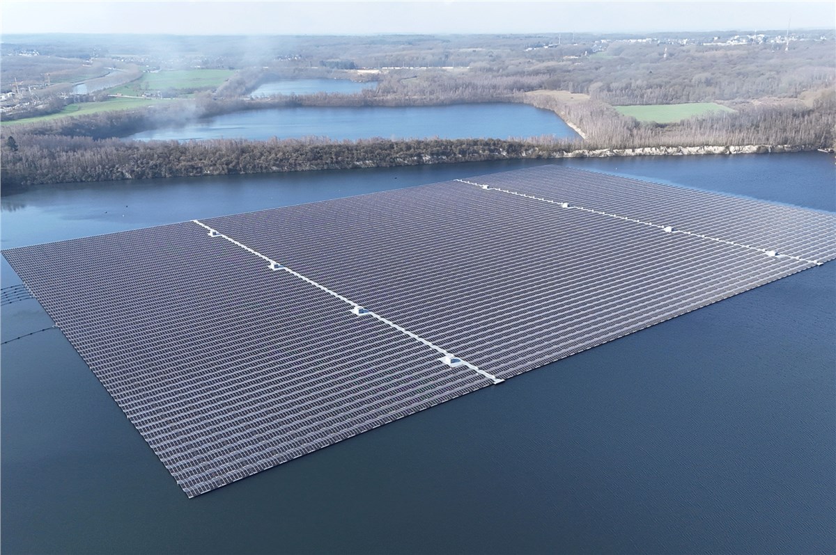 TotalEnergies and Holcim Inaugurate Europe's Largest Floating Solar Power Plant Dedicated to Self-Consumption  TotalEnergies &copy;
